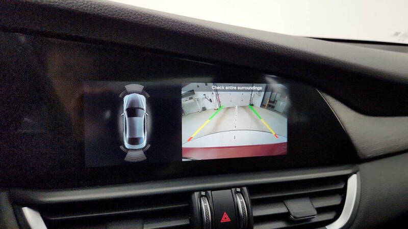 2022 Alfa Romeo Giulia Ti