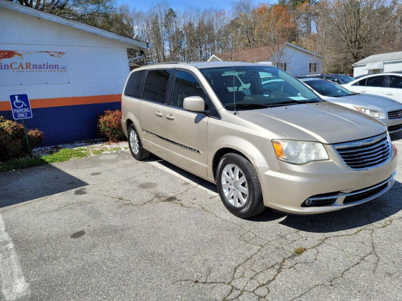 2014 Chrysler Town and Country for sale at reinCARnation, LLC in Reidsville NC