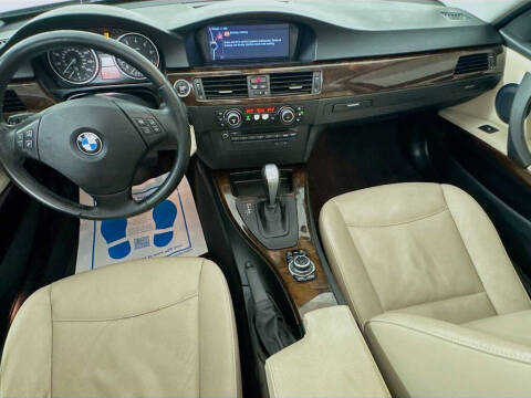 2011 BMW 3 Series 328i