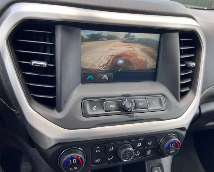 2019 GMC Acadia SLE-2