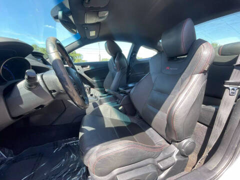 2016 Hyundai Genesis Coupe