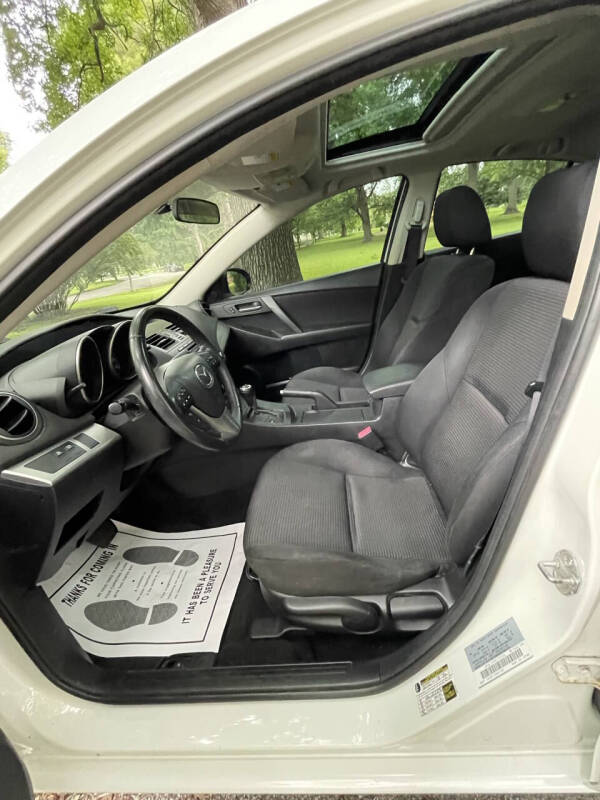 2013 Mazda MAZDA3 i Touring