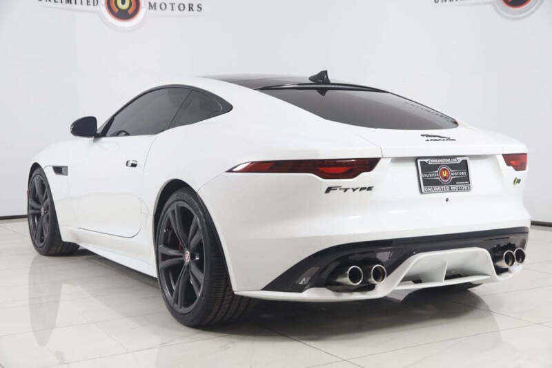 2021 Jaguar F-TYPE R