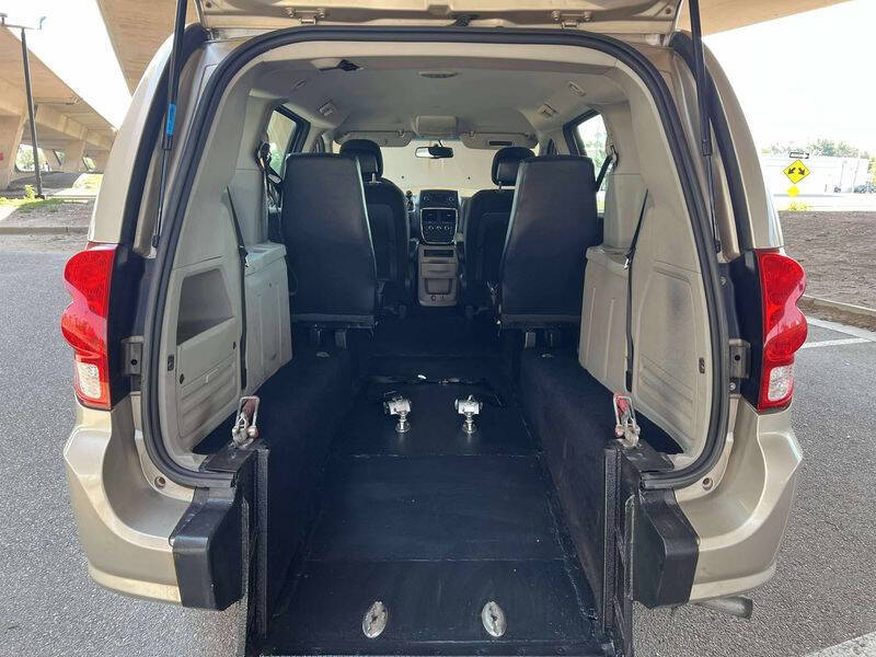 2013 Dodge Grand Caravan SE