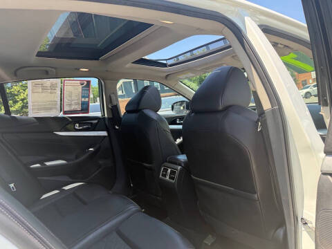 2017 Nissan Maxima Platinum