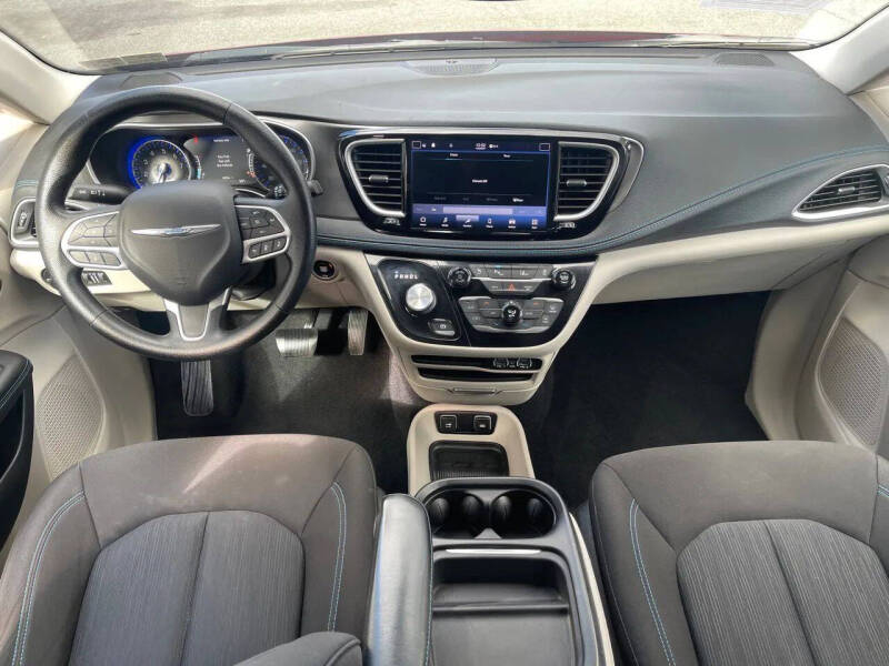 2021 Chrysler Pacifica Touring