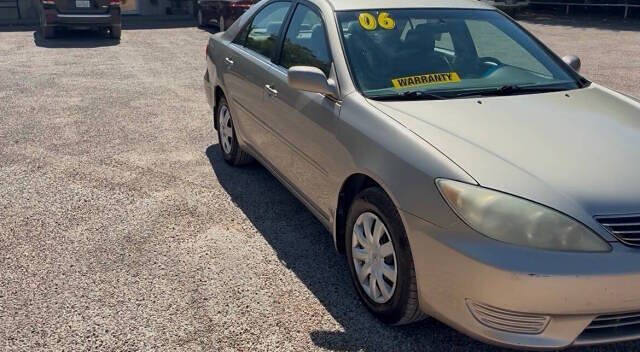 2006 Toyota Camry Standard