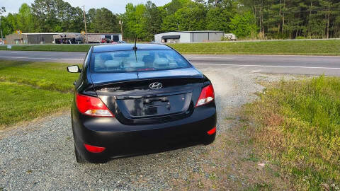2017 Hyundai Accent SE