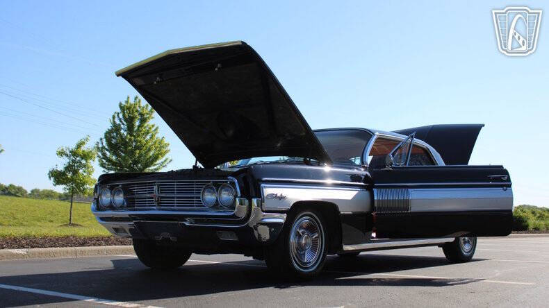 1962 Oldsmobile Starfire