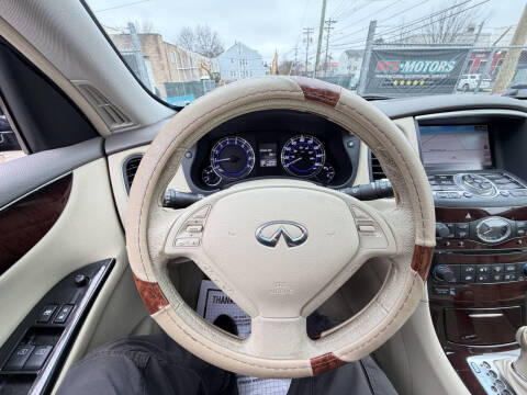 2011 Infiniti EX35 Journey