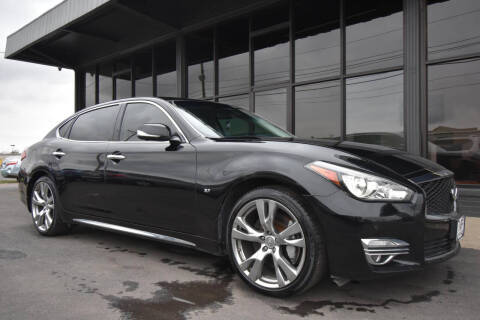 2015 Infiniti Q70L