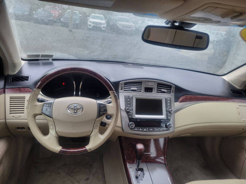 2012 Toyota Avalon Limited