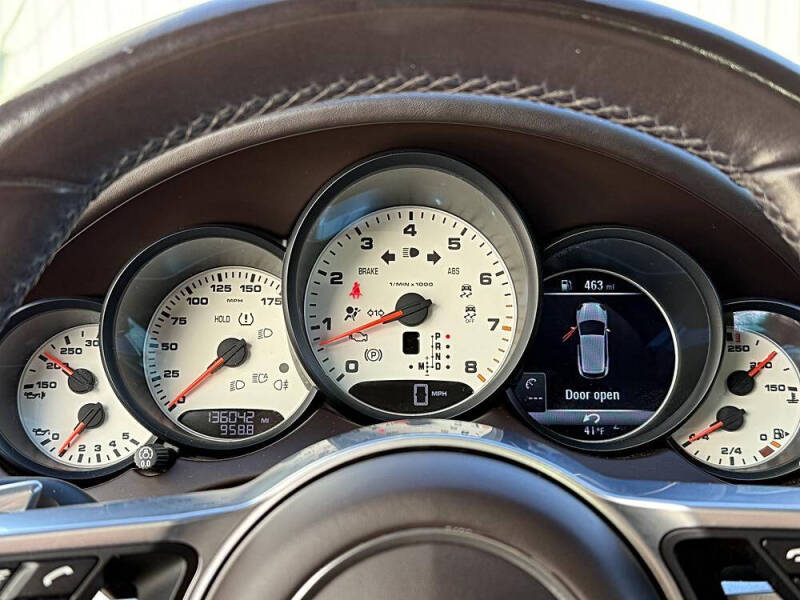 2017 Porsche Cayenne S