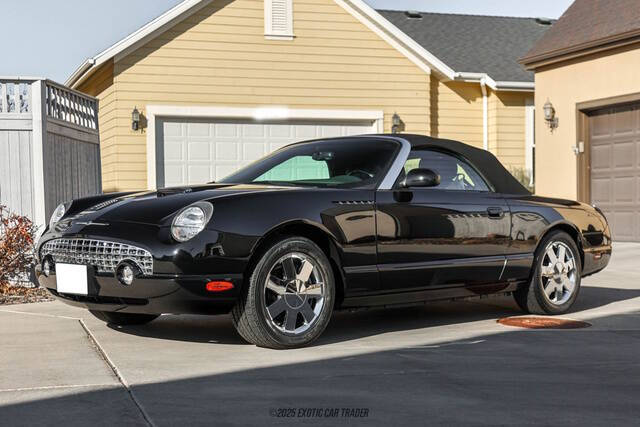 2002 Ford Thunderbird Deluxe