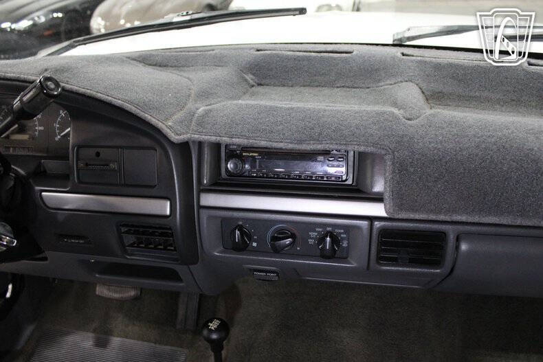 1992 Ford Bronco XLT