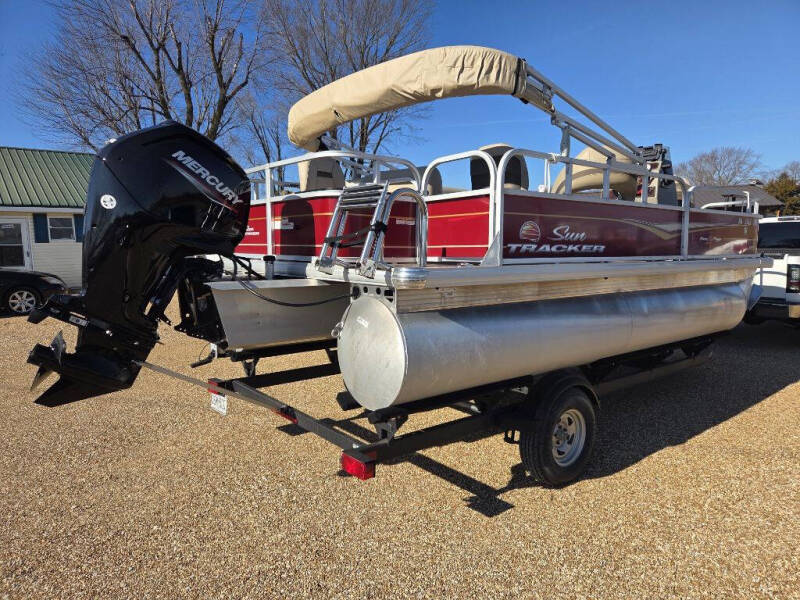 2024 Sun Tracker TRAILER