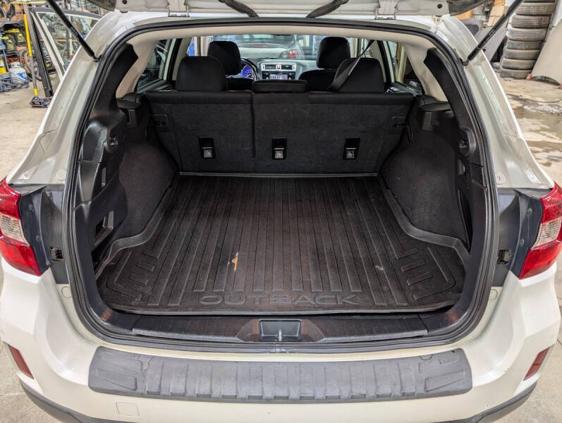 2017 Subaru Outback 2.5i Premium