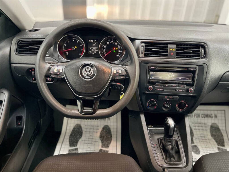 2015 Volkswagen Jetta