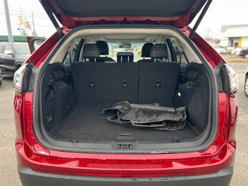 2017 Ford Edge Titanium