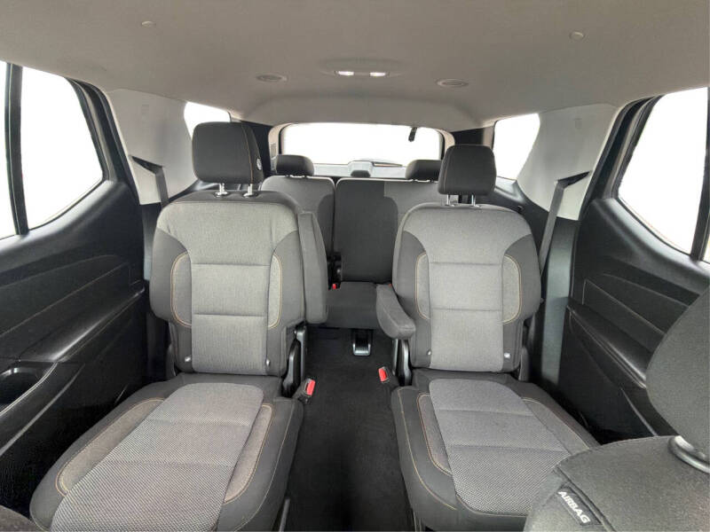 2018 Chevrolet Traverse LT Cloth