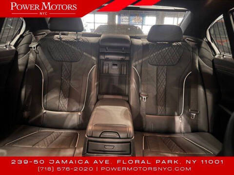 2020 BMW 7 Series 740i