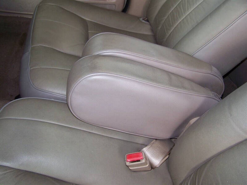 2004 Mercury Grand Marquis GS