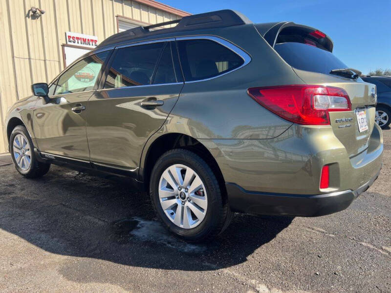 2017 Subaru Outback 2.5i Premium