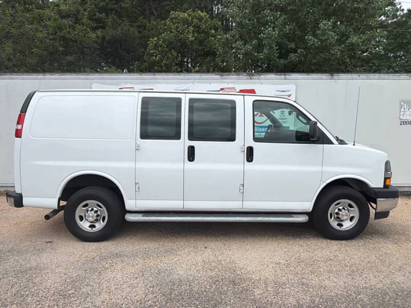 2024 Chevrolet Express 2500