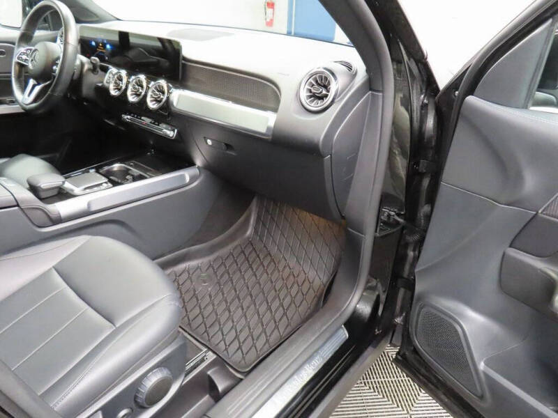 2022 Mercedes-Benz GLB GLB 250 4MATIC