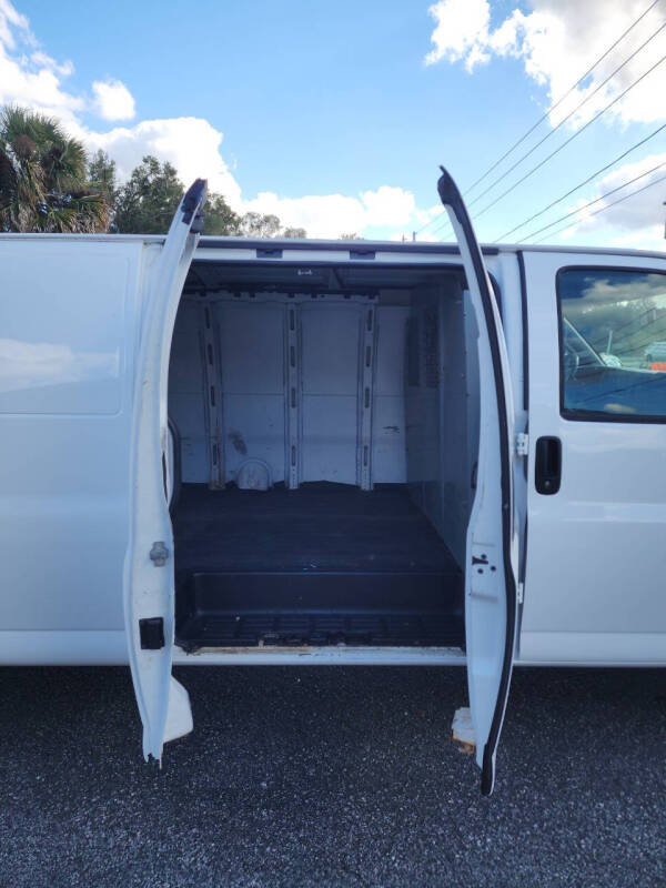 2018 Chevrolet Express 2500