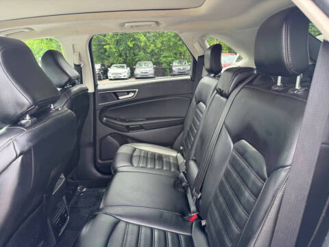 2020 Ford Edge SEL