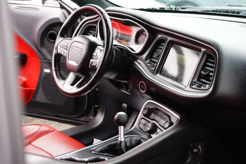 2015 Dodge Challenger R/T Plus