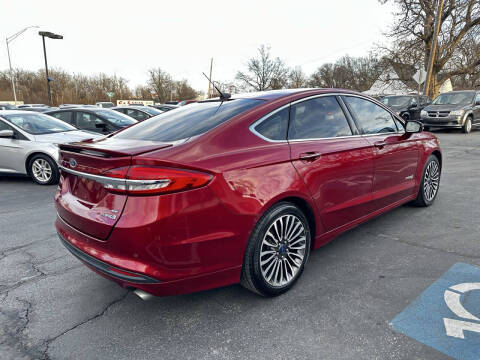2017 Ford Fusion Hybrid SE