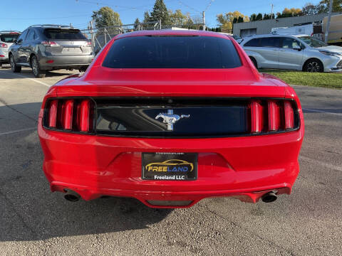 2017 Ford Mustang V6