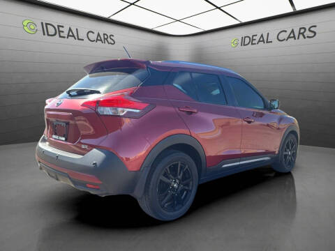 2020 Nissan Kicks SR