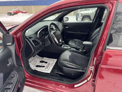 2012 Chrysler 200 S