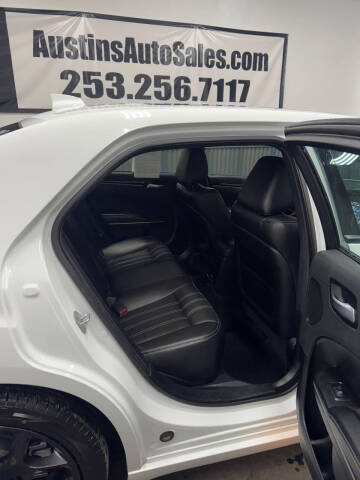 2023 Chrysler 300 S V6