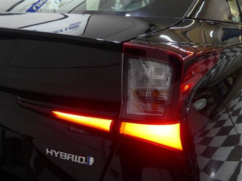 2022 Toyota Prius LE
