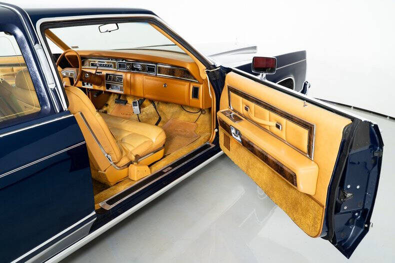 1977 Lincoln Continental