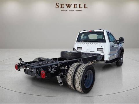 2025 Ford F-600 Super Duty