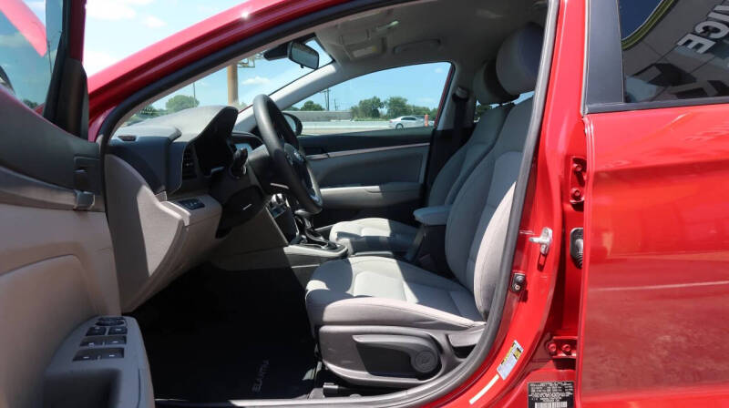 2019 Hyundai Elantra