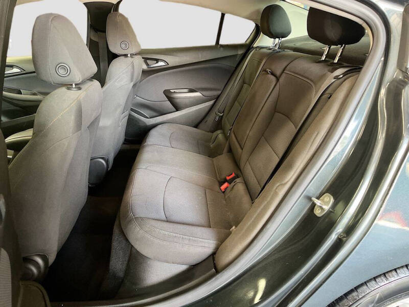2018 Chevrolet Cruze LT Auto