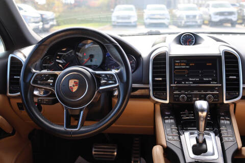 2015 Porsche Cayenne S