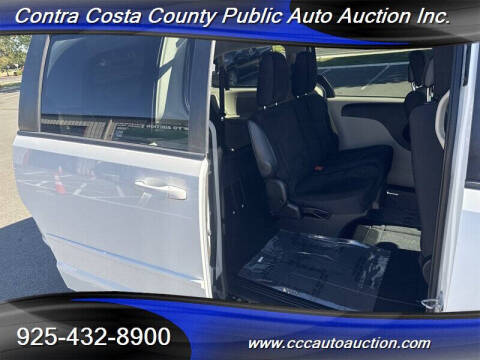 2017 Dodge Grand Caravan SE