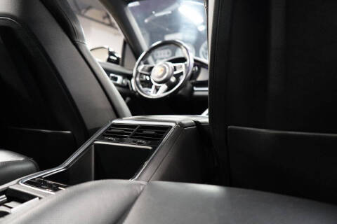 2018 Porsche Panamera