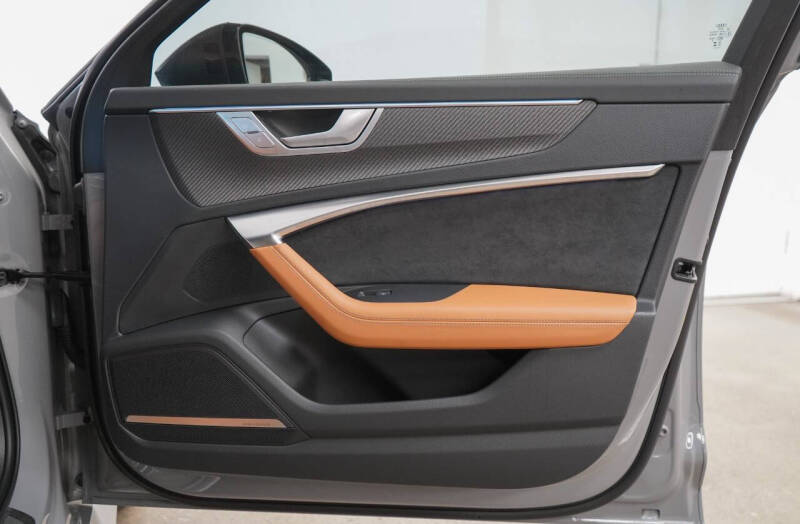 2024 Audi RS 6 Avant 4.0T quattro Avant performance