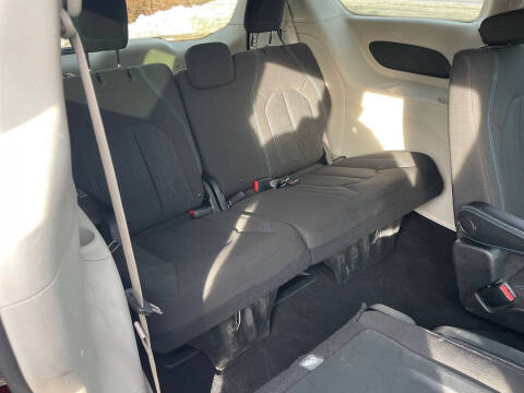 2021 Chrysler Pacifica Touring