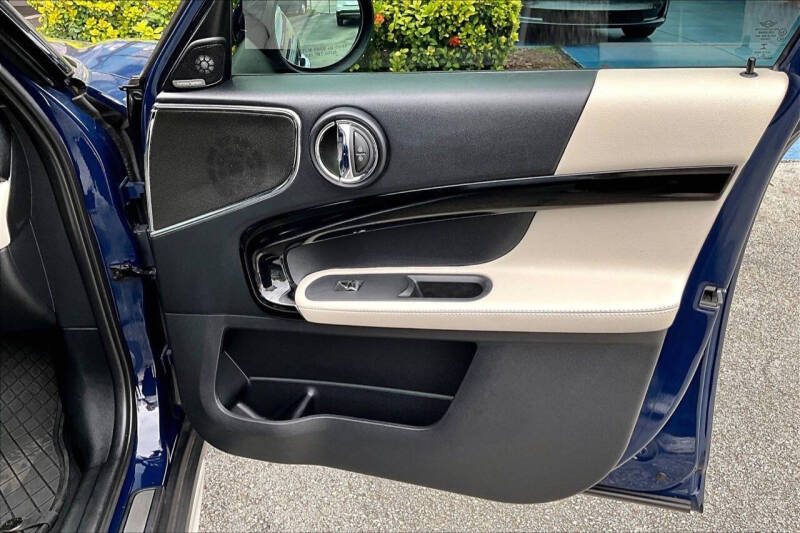 2019 MINI Countryman Cooper