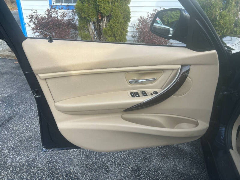 2016 BMW 3 Series 320i xDrive