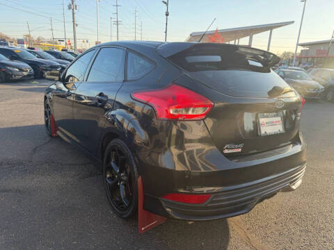 2015 Ford Focus ST